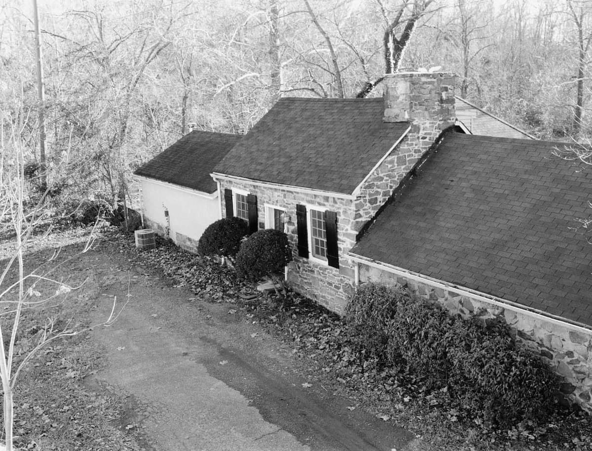 Photo credit: DHR, ca 1996